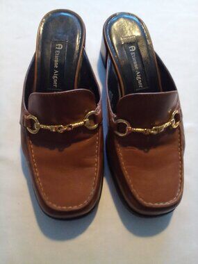 Etienne Aigner Mules